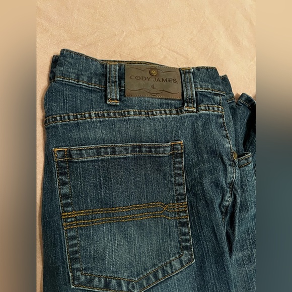 Cody James Men's Clovehitch Stackable Dark Wash Stretch Regular Straight - Picture 2 of 4